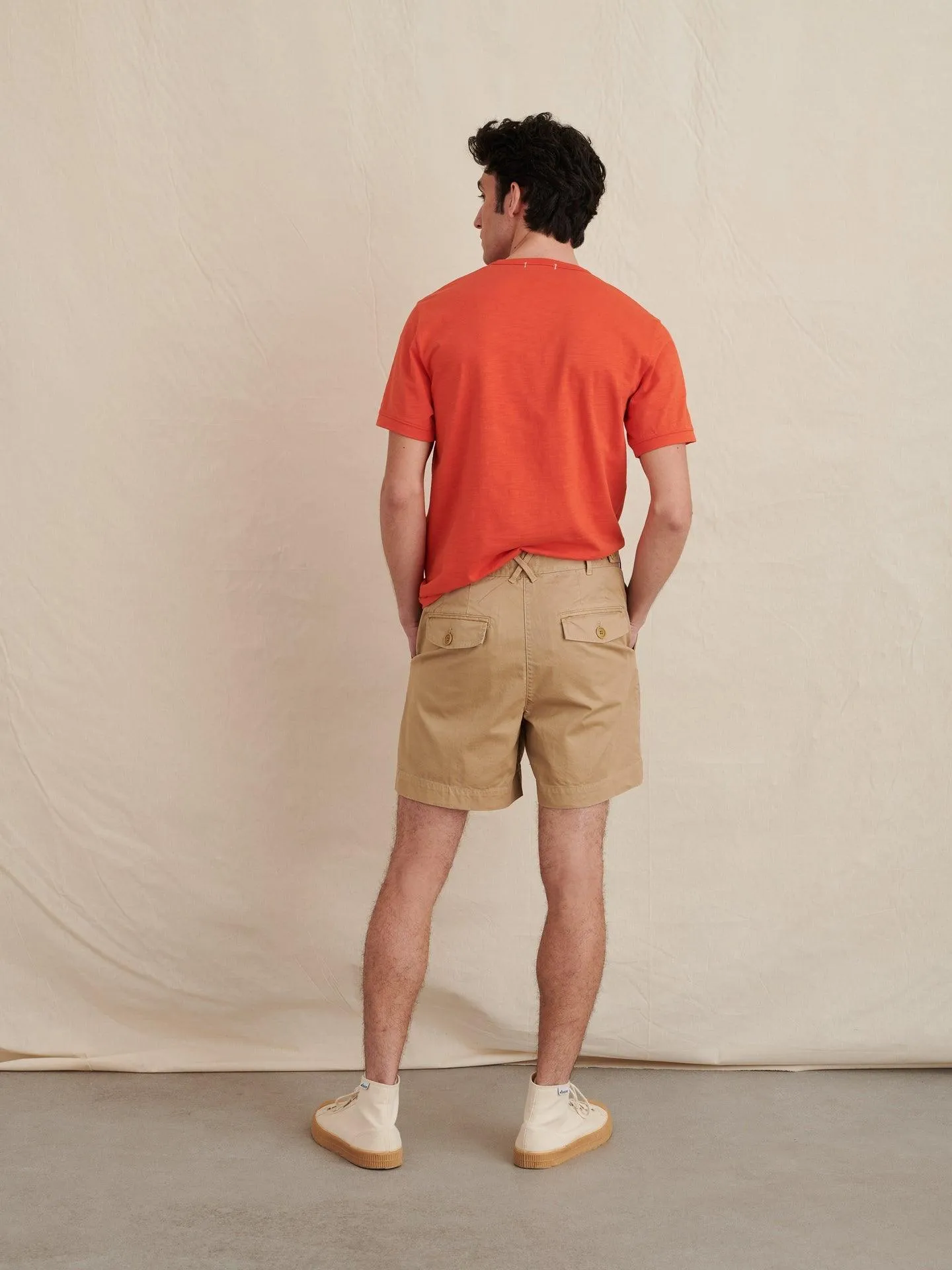 Alex Mill - Flat Front Shorts in Chino - Vintage Khaki