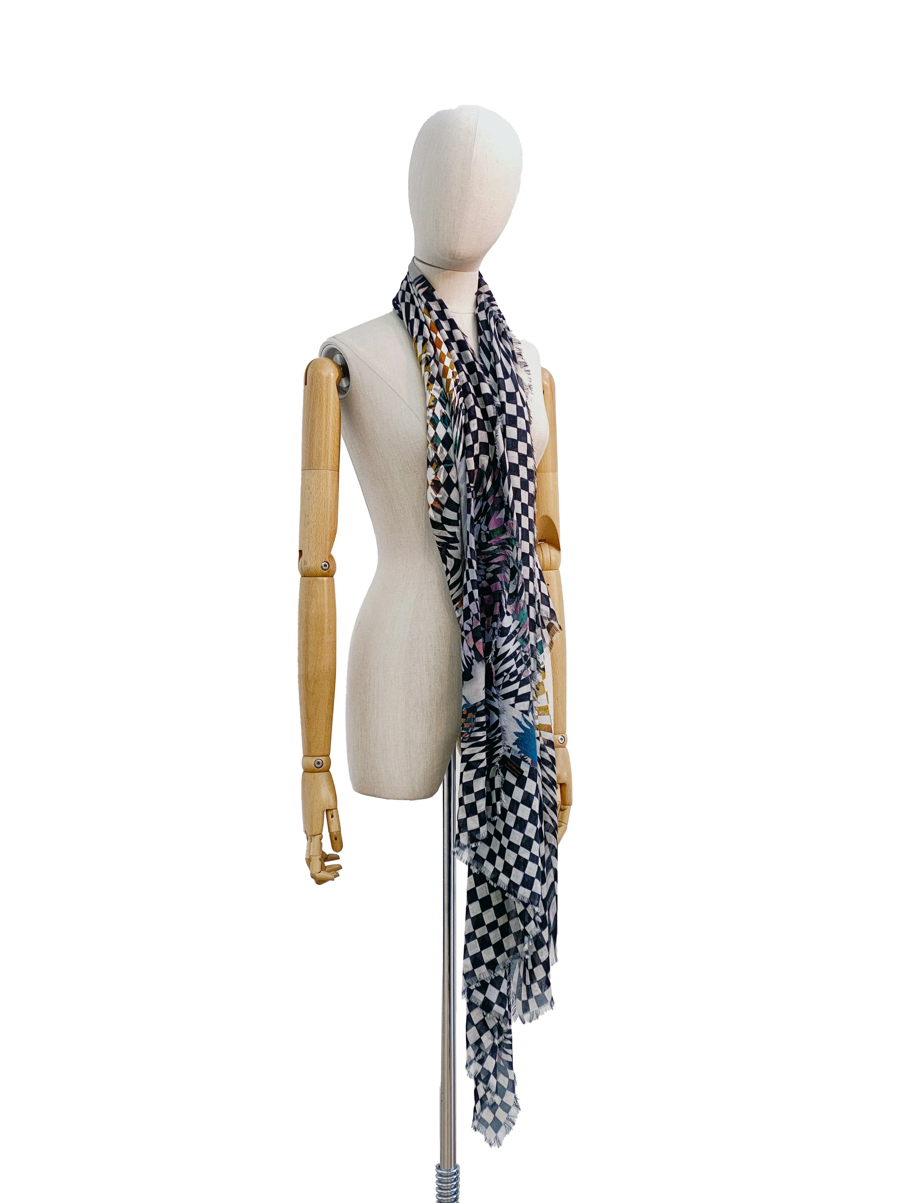 Checkmate Modal Scarf