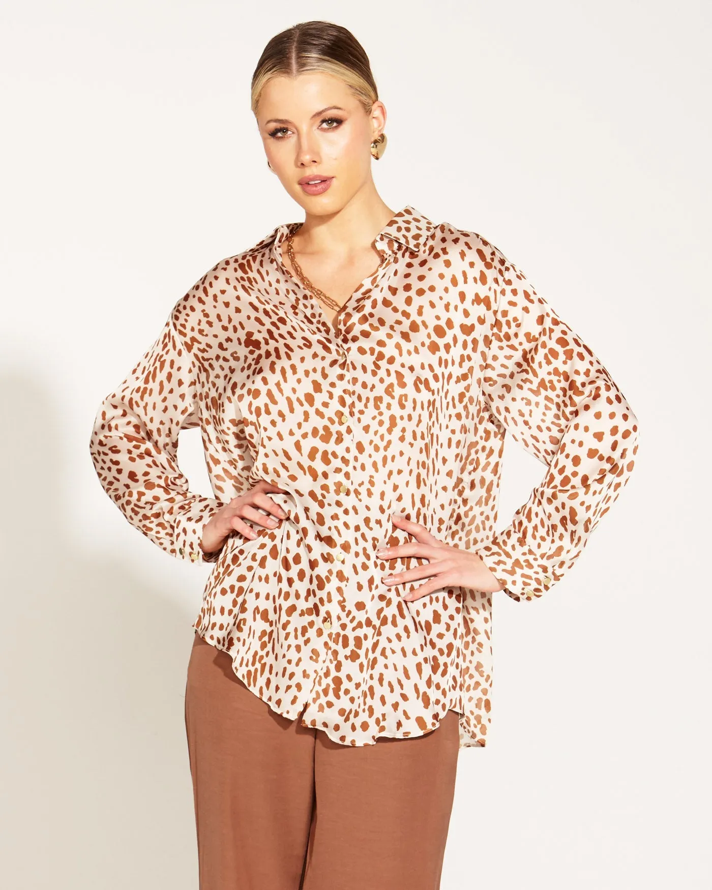 Fate   Becker True to Life Shirt - Giraffe Print