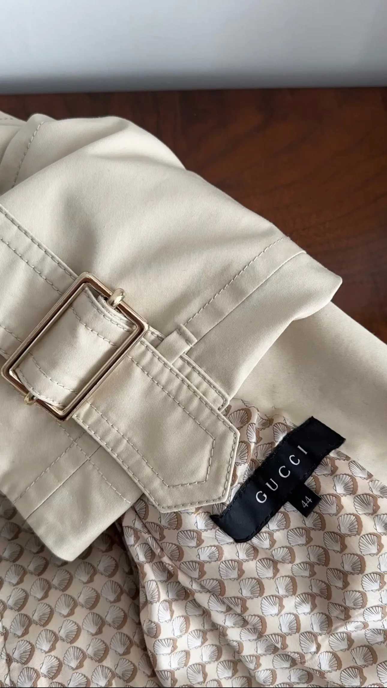 Gucci Beige Double Breasted Star Charm Belted Trench Coat - USA 2