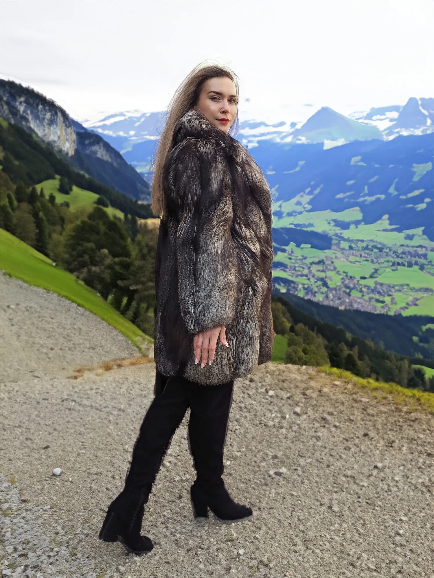 Silver Fox Fur Coat Long Jacket Brand New Stunning M/L